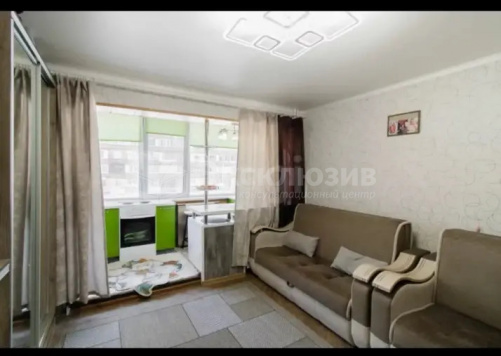 Продаётся жилое помещение в Тюмени, район 1-й мкр, район 1-й мкр