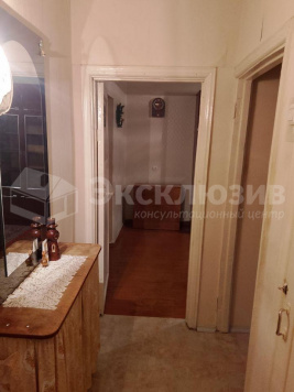 Продаётся двухкомнатная квартира в Тюмени, район 2-ая городская больница, район 2-ая городская больница